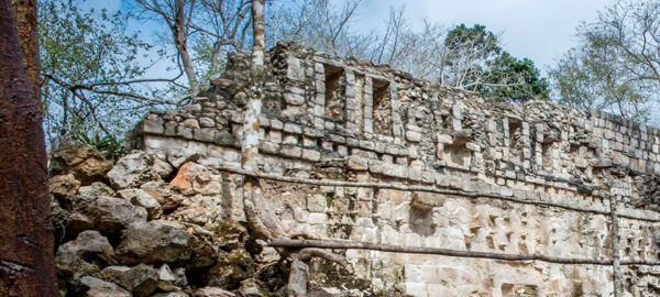 Zona arqueológica Maya kanki