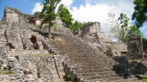 Mayan archaeological site Kinichna