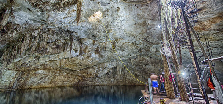 Cenote Canunchen, Homún, Yucatán.