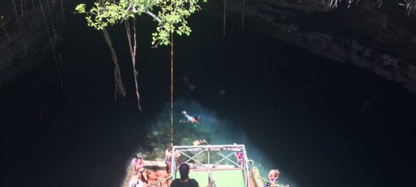 Cenote Yaxbacaltun