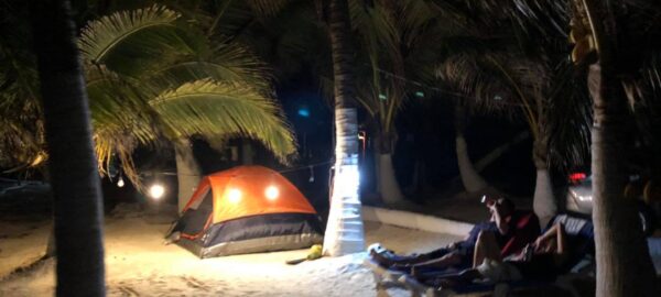 Camping en Mahahual, noche de estrellas Costa Maya